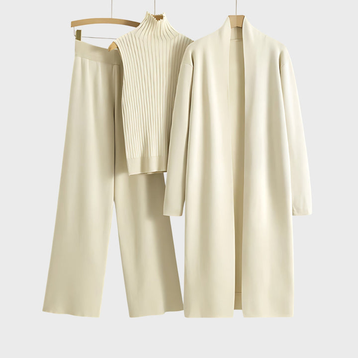 Yuliana™ - Kolmeosaline komplekt