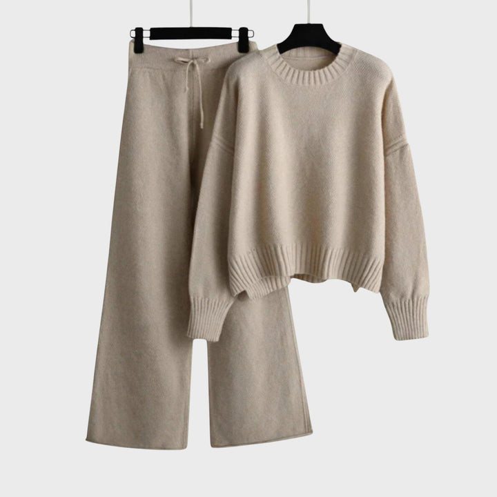 Tereza™ - Elegantne kaheosaline kudumiskomplekt