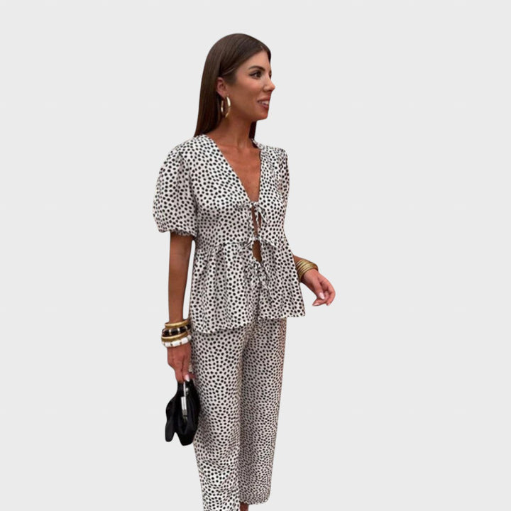 Lachezarina™ - Kaheosaline komplekt