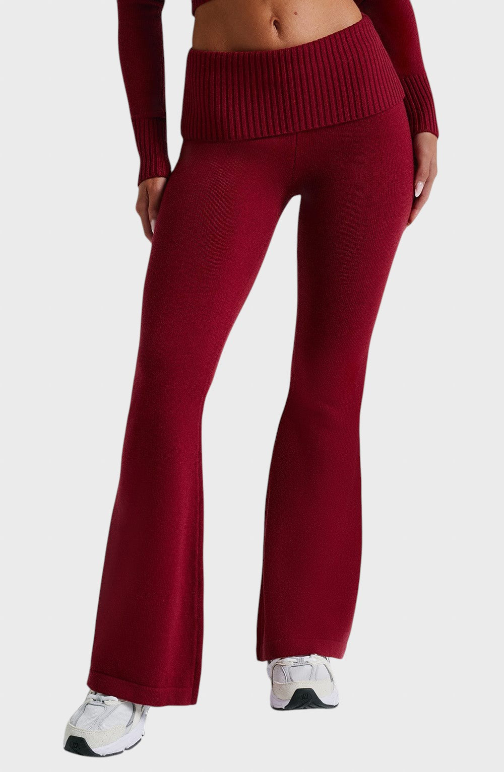 Avgustina™ - Kaheosaline komplekt ribakudumist